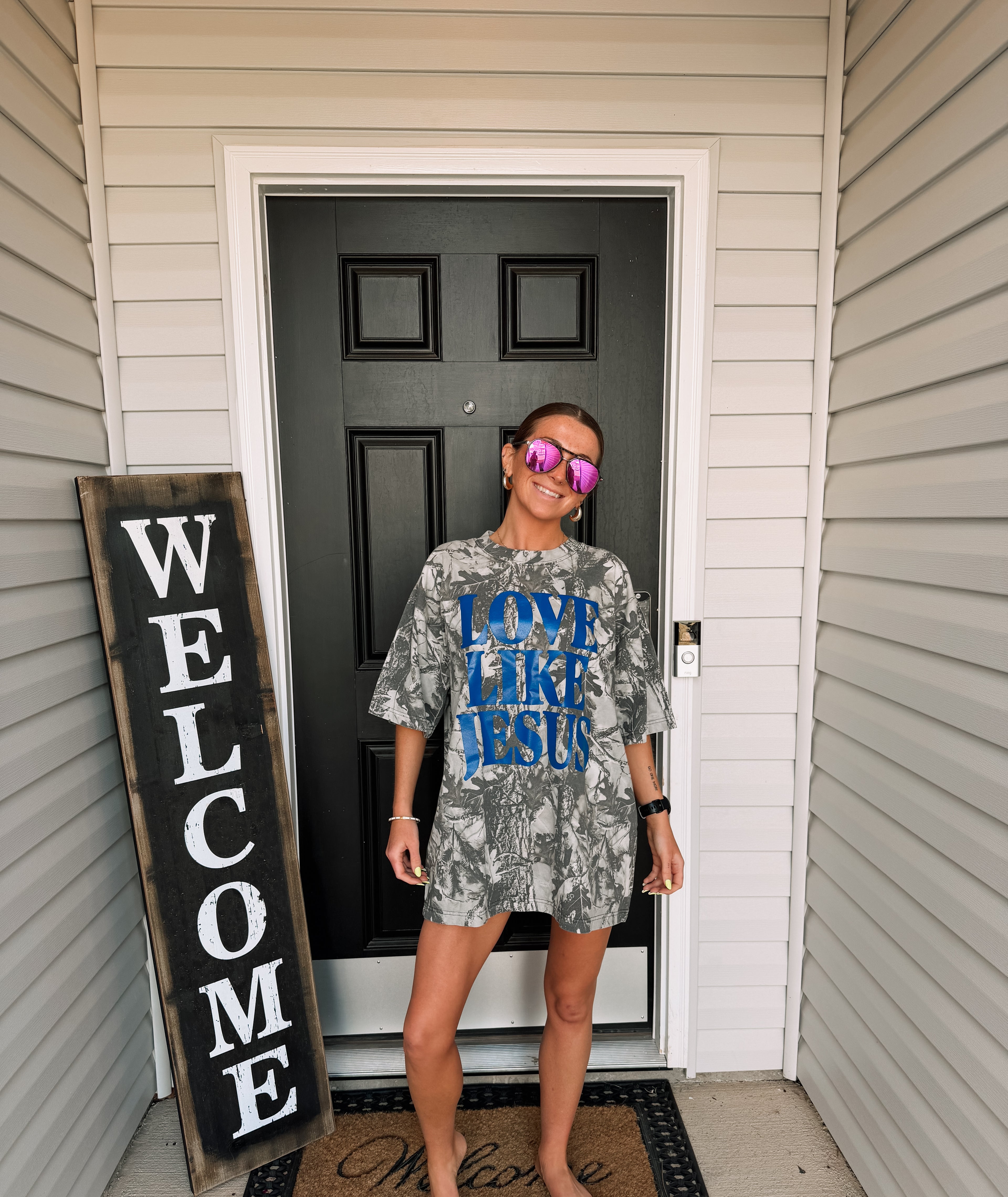 Camo Love Like Jesus Tee